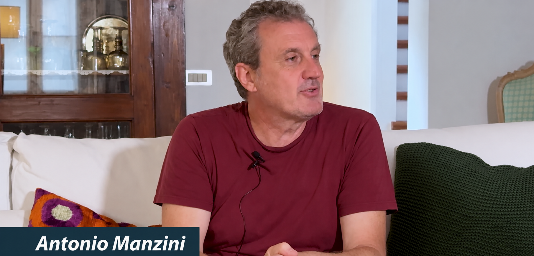 Antonio Manzini, I tramezzini di Rocco Schiavone. L'autore durante l'intervista